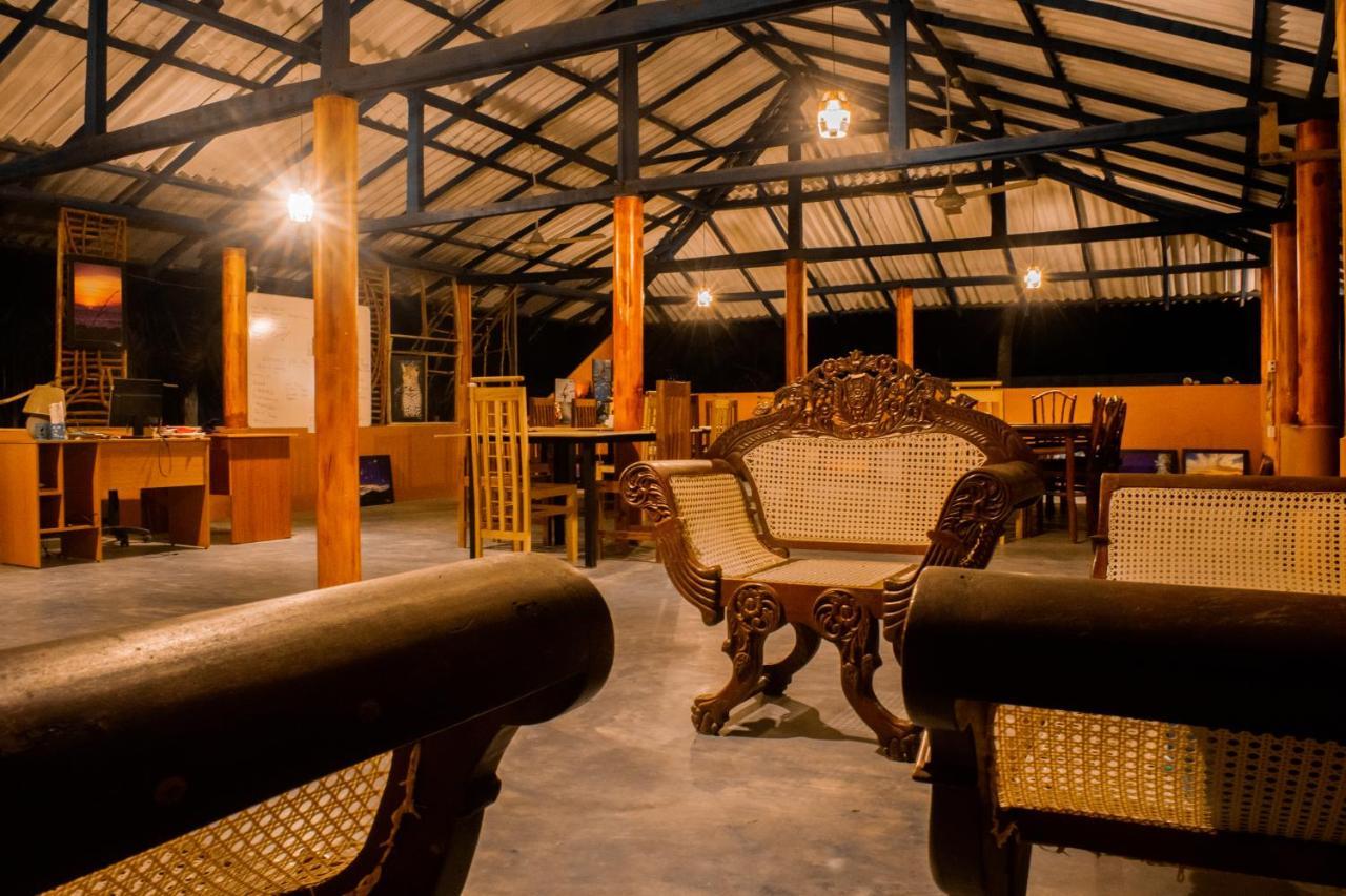 Sarada Beach Resort Yala Tissamaharama Exteriör bild