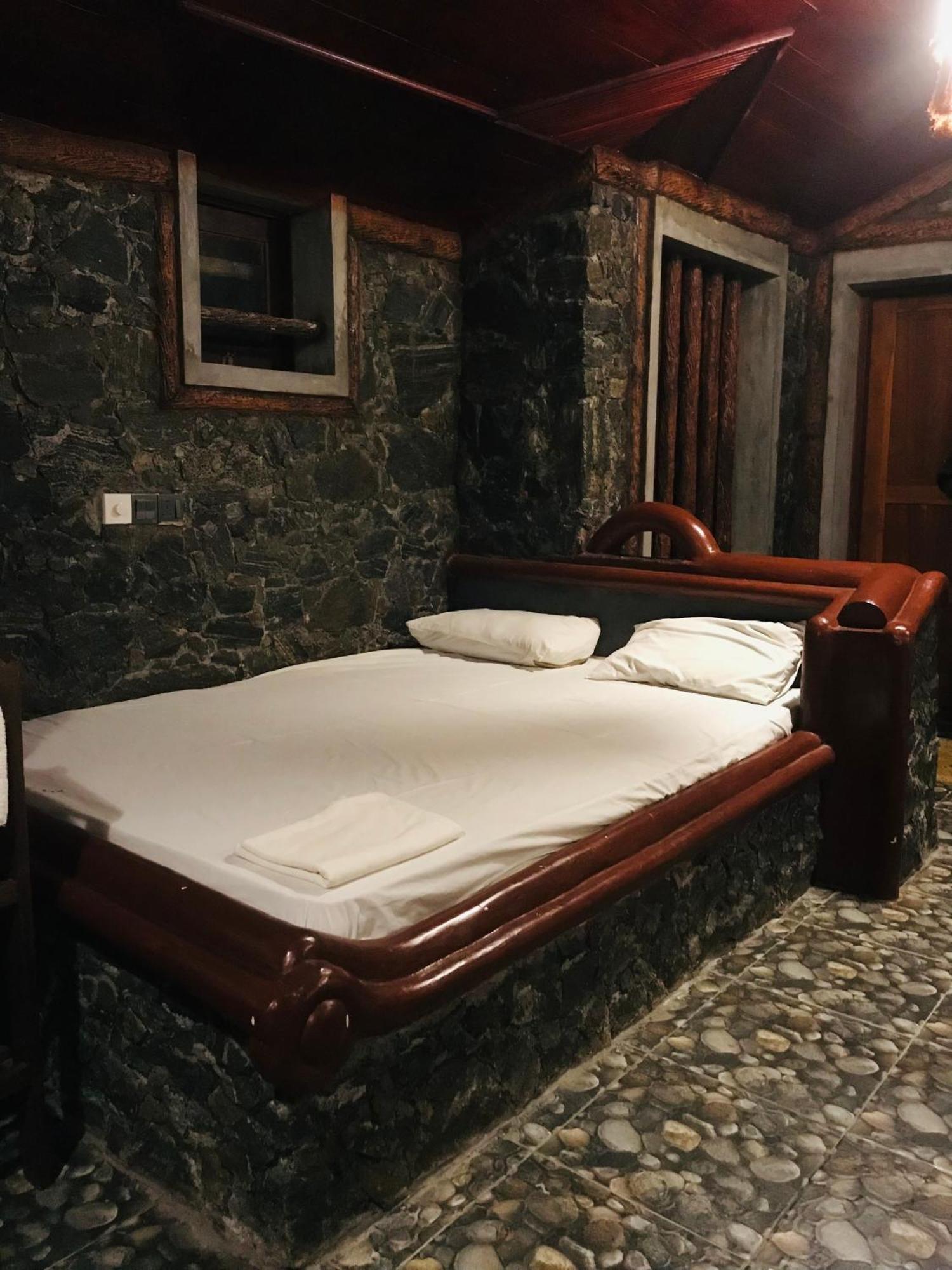 Sarada Beach Resort Yala Tissamaharama Exteriör bild