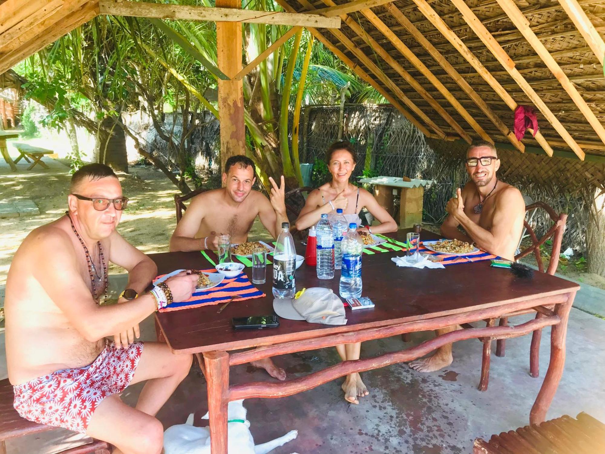 Sarada Beach Resort Yala Tissamaharama Exteriör bild